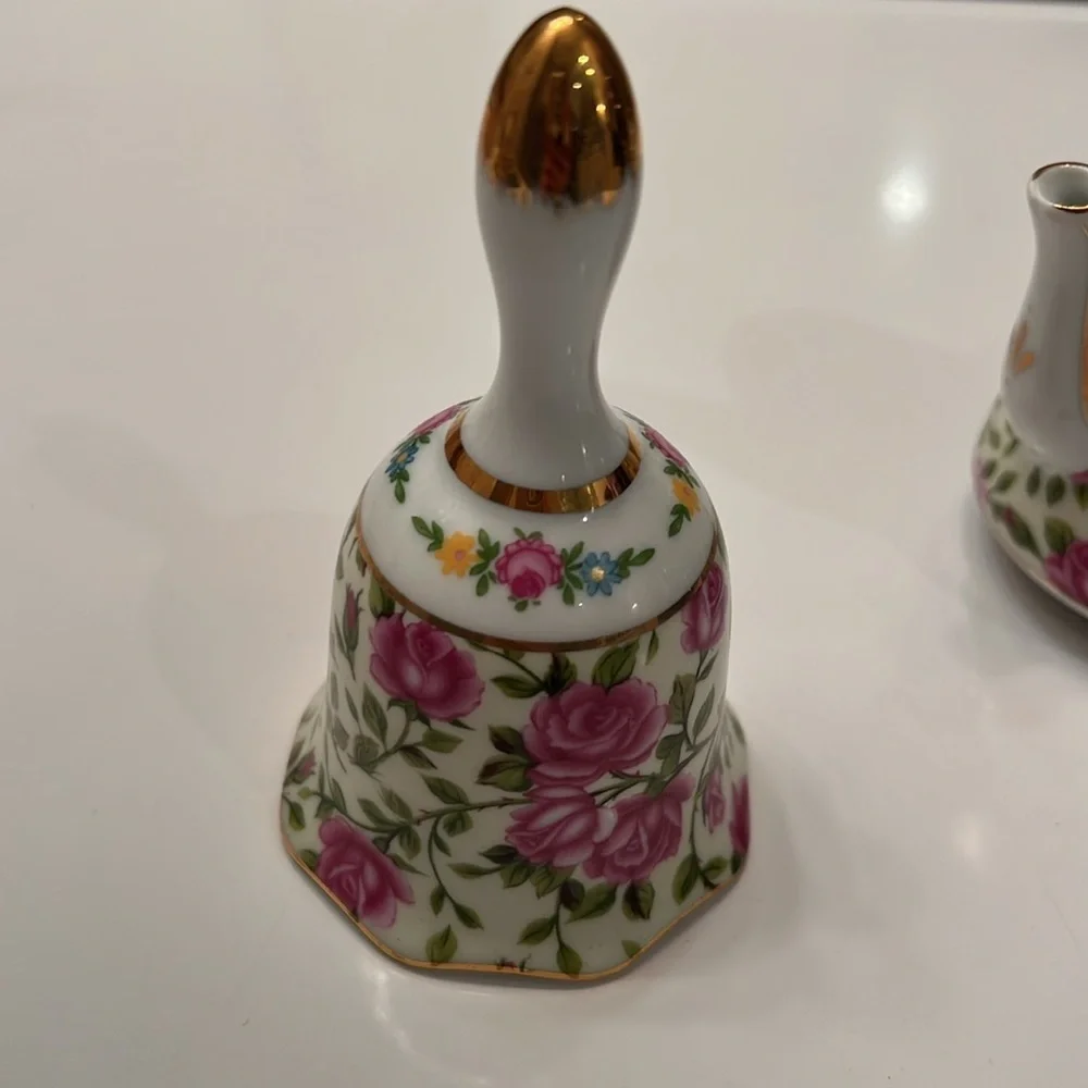 Vintage 🌸 3-Piece Mini Porcelain Set Bell, Teapot Egg Trinket Box Floral Small - Picture 4 of 16